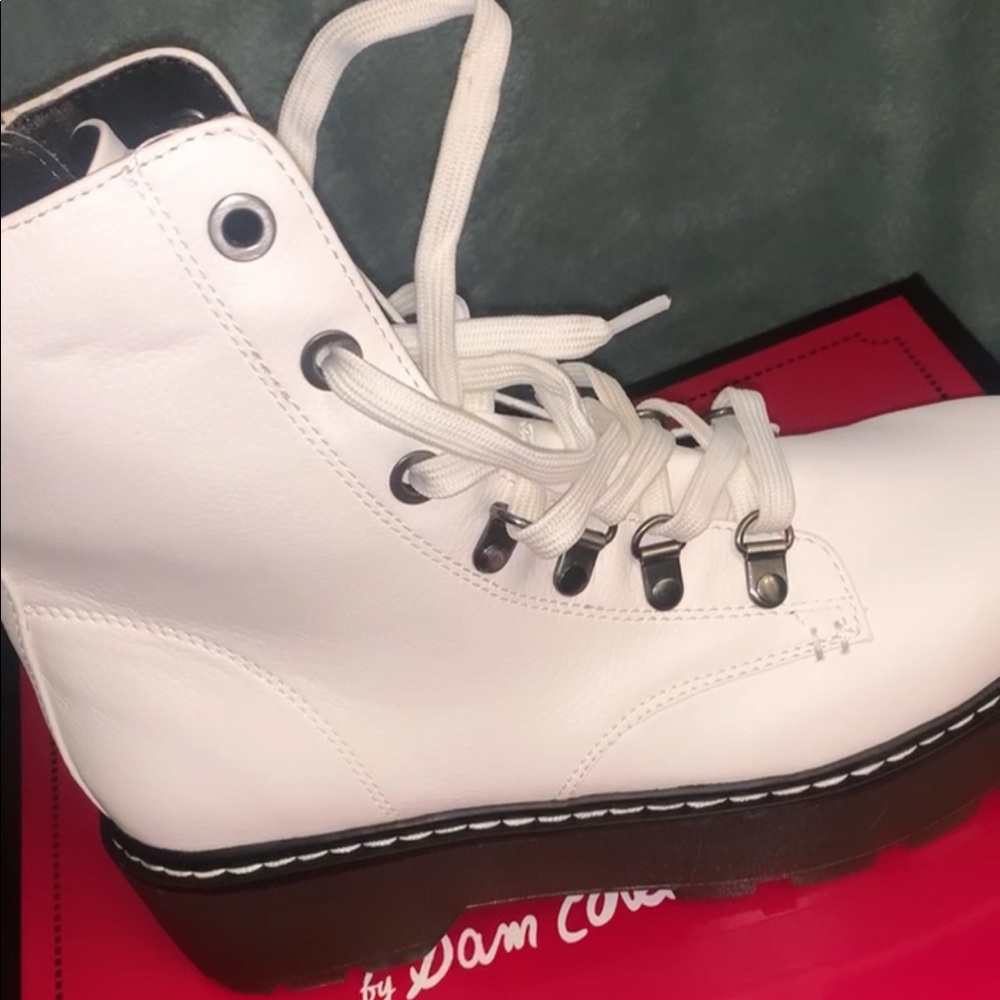 boots !